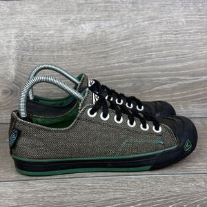 Keen Coronado II Women’s Sz 7.5 Gray Canvas Black Low Top Lace Up Sneakers